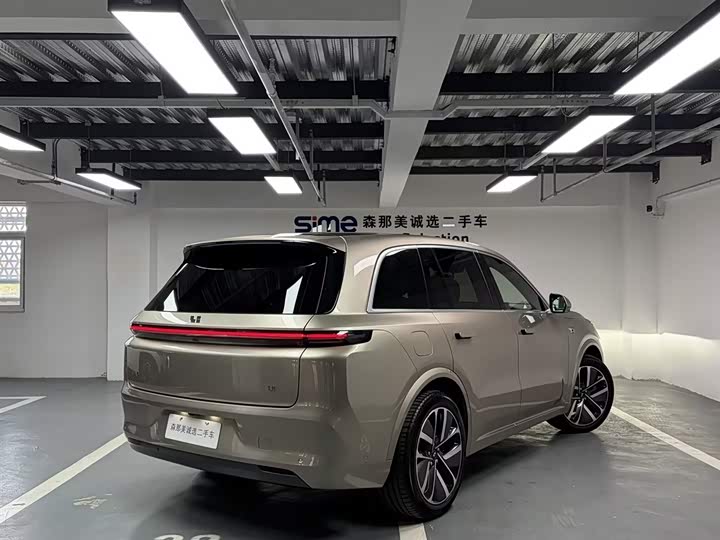 Фото 5 - LiXiang L8