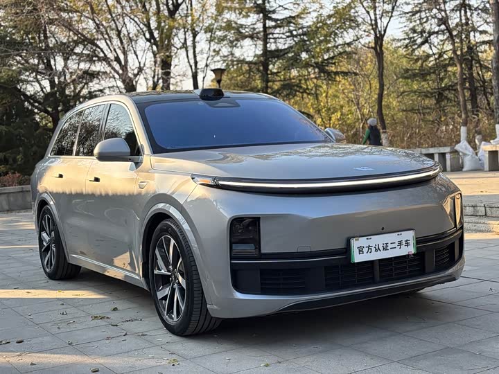 Фото 2 - LiXiang L8