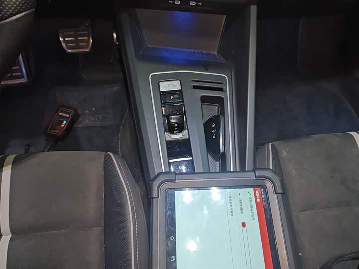 Фото 6 - Volkswagen Golf