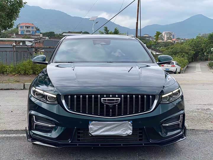 Фото 2 - Geely Preface