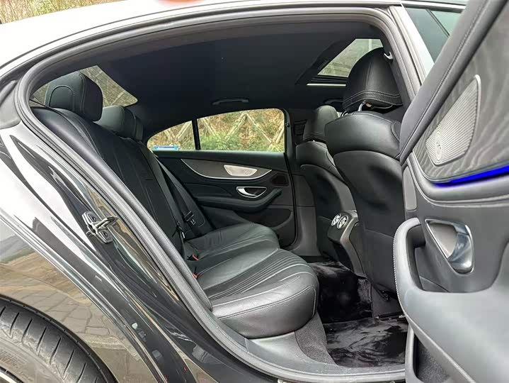 Фото 14 - Mercedes-Benz CLS-Class