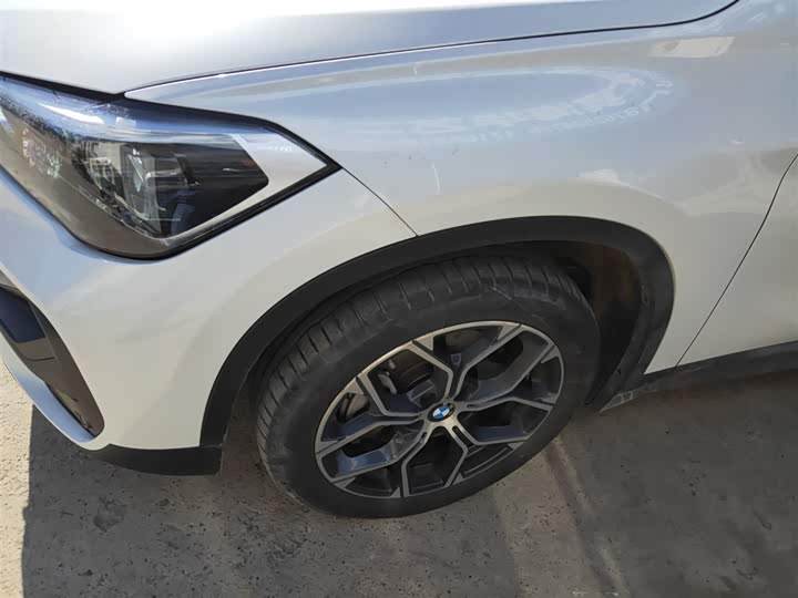 Фото 23 - BMW X1