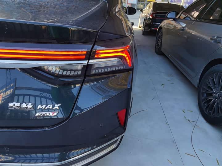 Фото 8 - Dongfeng Aeolus Yixuan Max