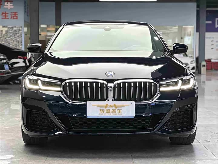 Фото 2 - BMW 5 Series