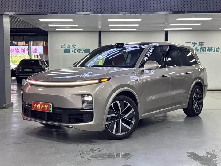 Фото 1 - LiXiang L9