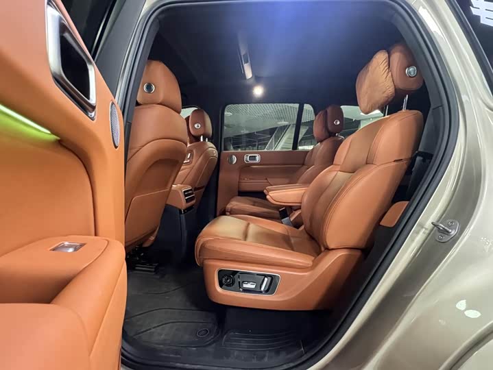 Фото 11 - LiXiang L9