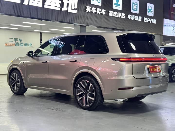 Фото 2 - LiXiang L9