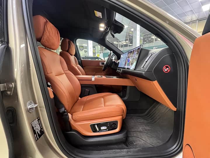 Фото 8 - LiXiang L9