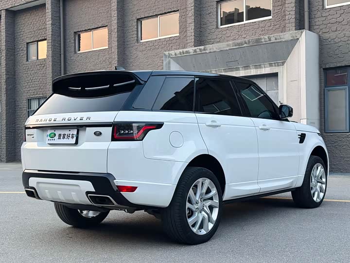 Фото 9 - Land Rover Range Rover Sport