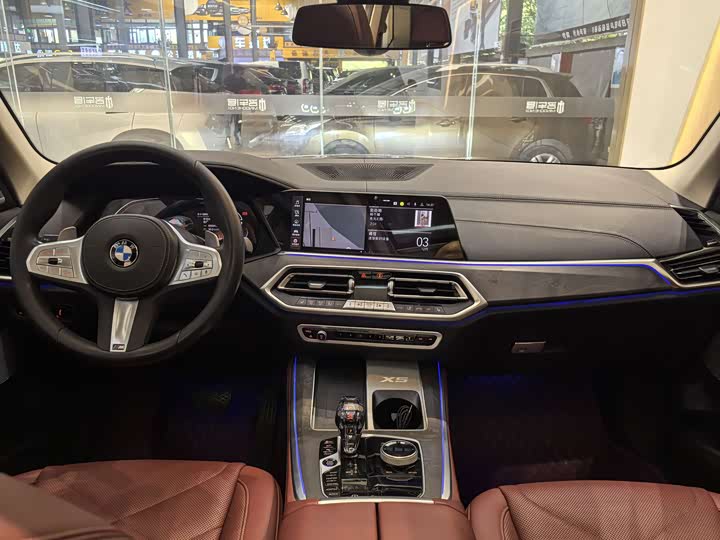 Фото 10 - BMW X5