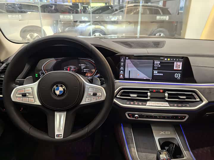 Фото 11 - BMW X5