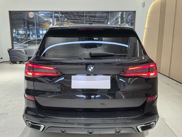 Фото 5 - BMW X5