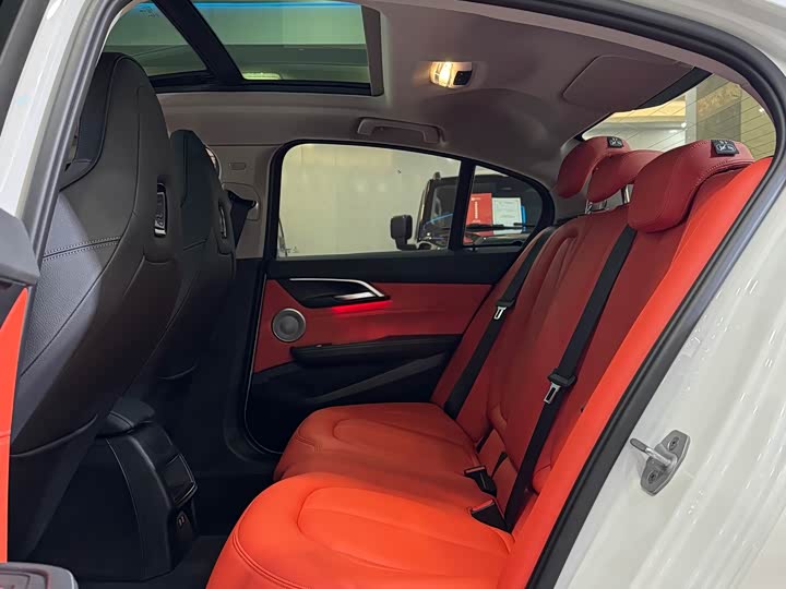 Фото 6 - BMW 1 Series