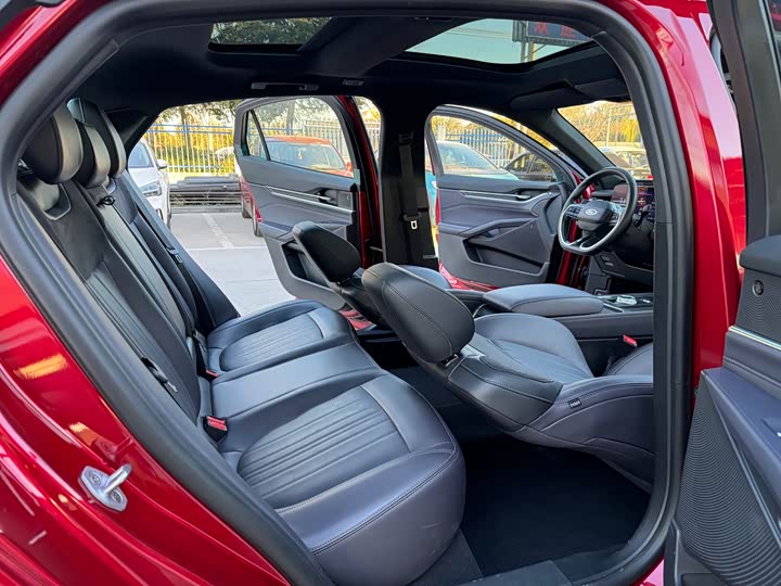 Фото 7 - Ford Mondeo