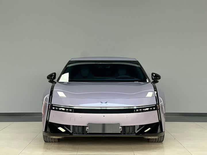 Фото 2 - XPeng P7