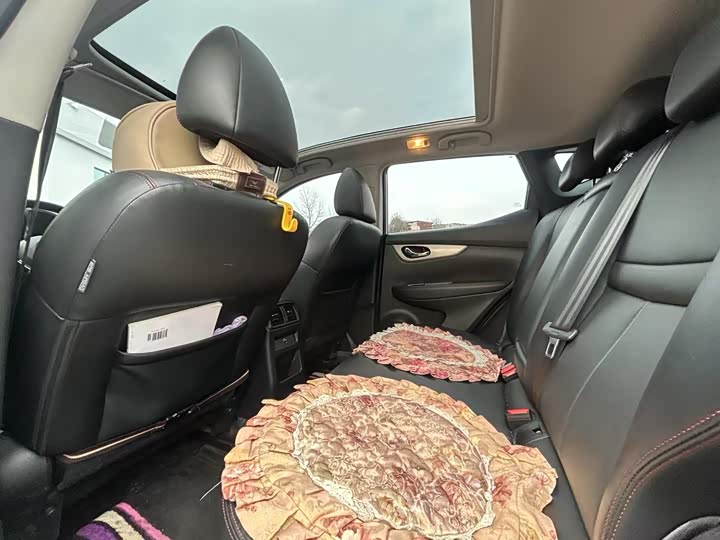 Фото 6 - Nissan Qashqai