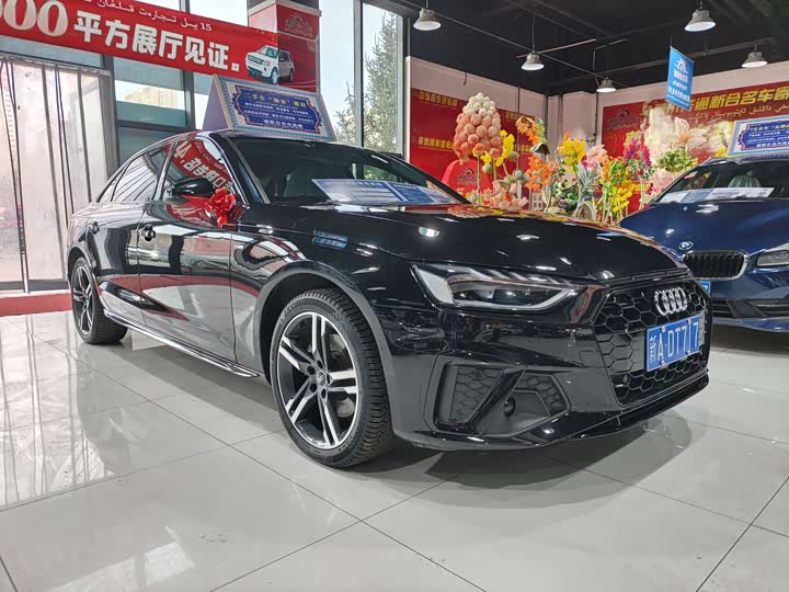 Фото 3 - Audi A4L