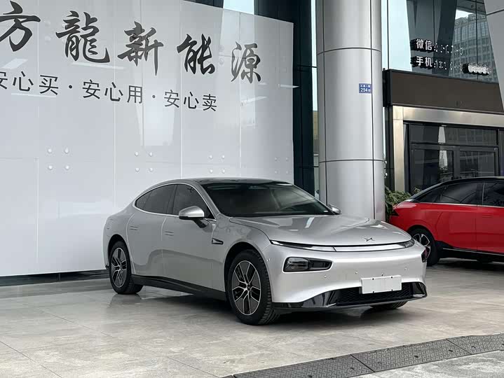 Фото 3 - XPeng P7