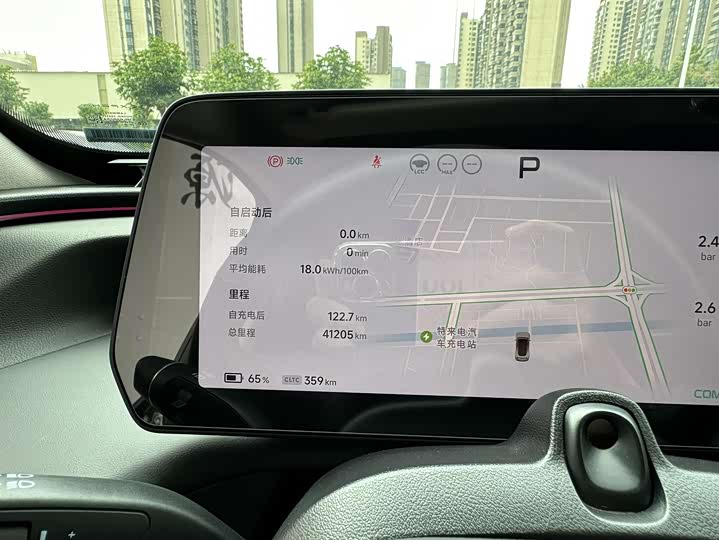 Фото 7 - XPeng P7