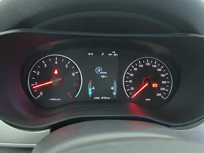 Фото 14 - BYD Song Max