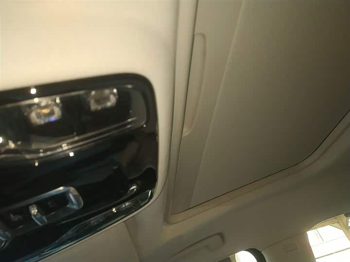 Фото 18 - Buick GL8 Hybrid