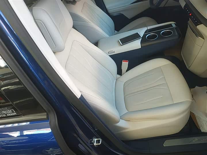 Фото 25 - Buick GL8 Hybrid