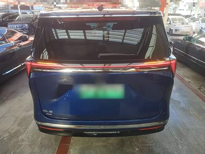 Фото 6 - Buick GL8 Hybrid