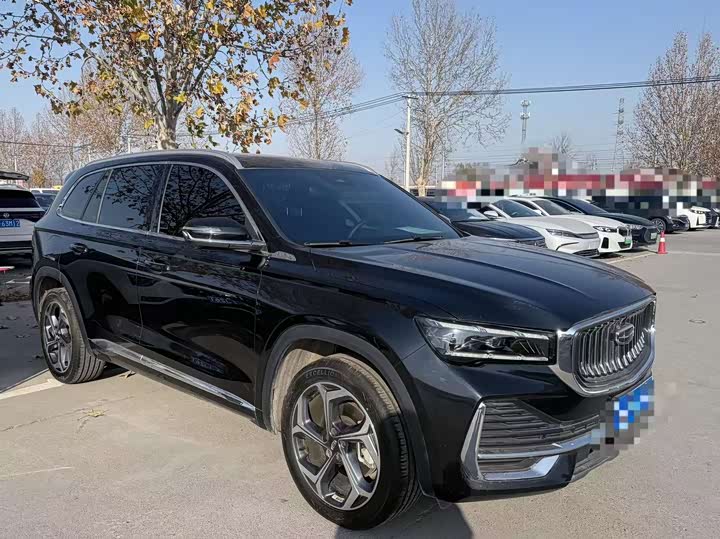 Фото 3 - Geely Monjaro