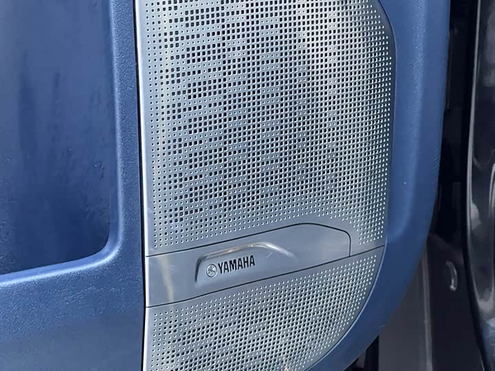 Фото 14 - Zeekr 009