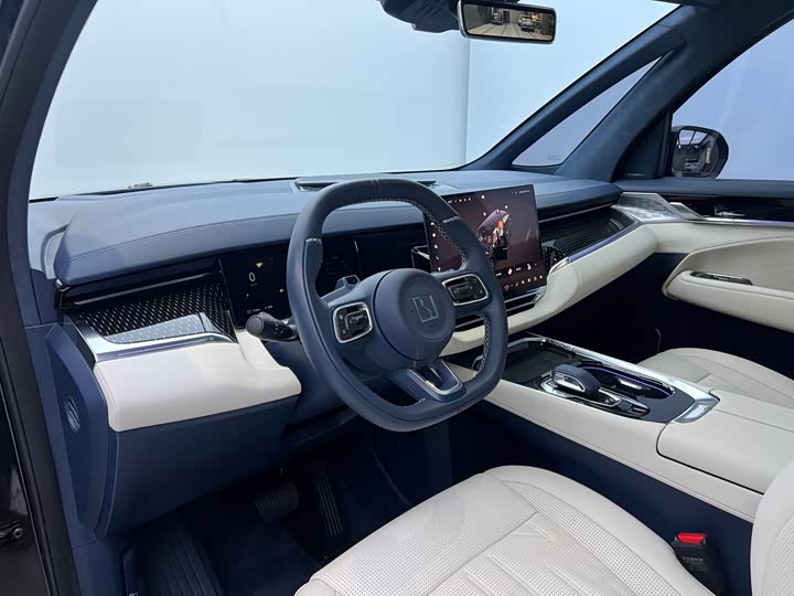 Фото 9 - Zeekr 009