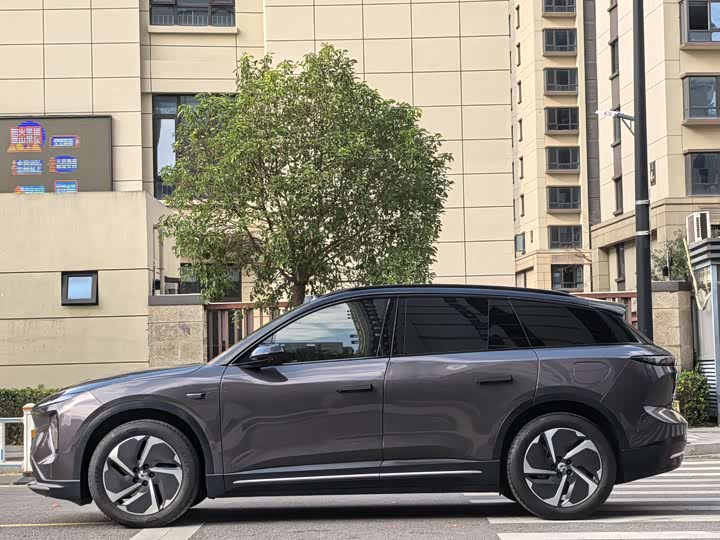 Фото 17 - Nio ES6