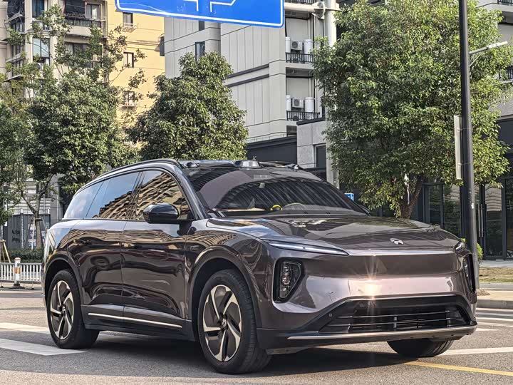 Фото 3 - Nio ES6