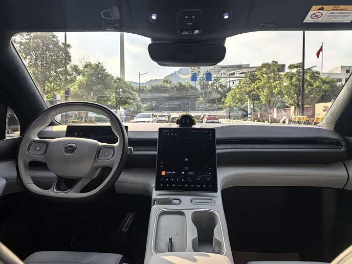 Фото 7 - Nio ES6