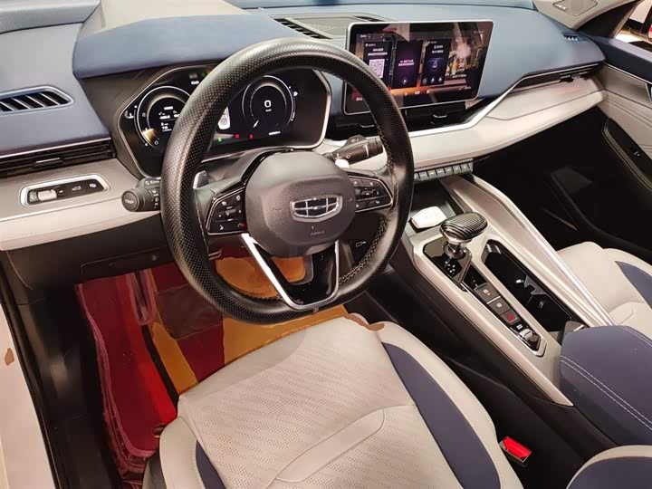 Фото 10 - Geely Preface