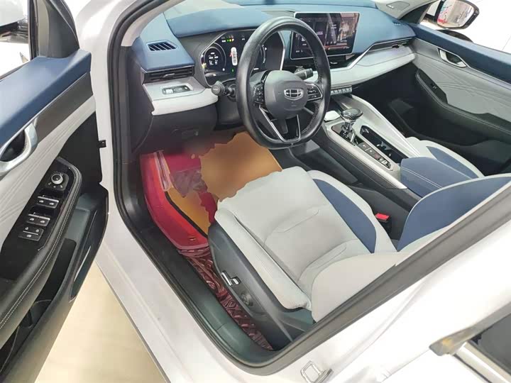 Фото 16 - Geely Preface