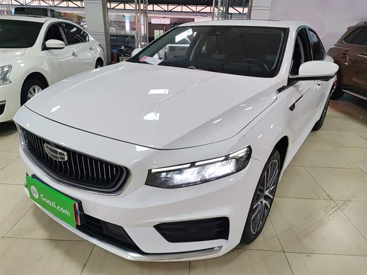 Фото 2 - Geely Preface