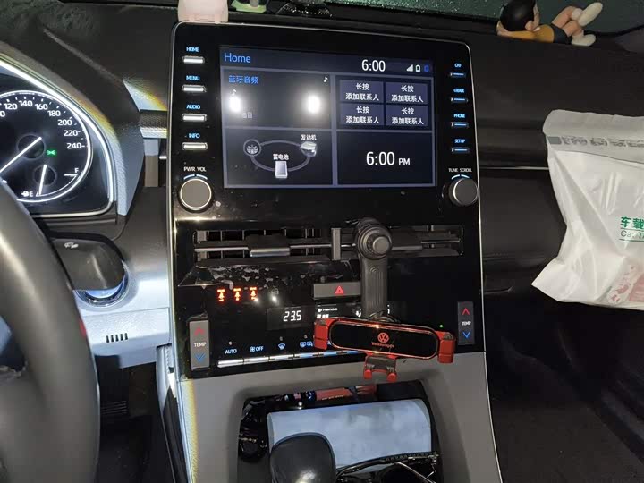 Фото 15 - Toyota Avalon