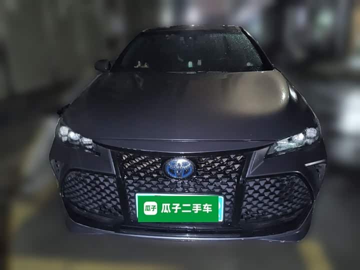 Фото 3 - Toyota Avalon