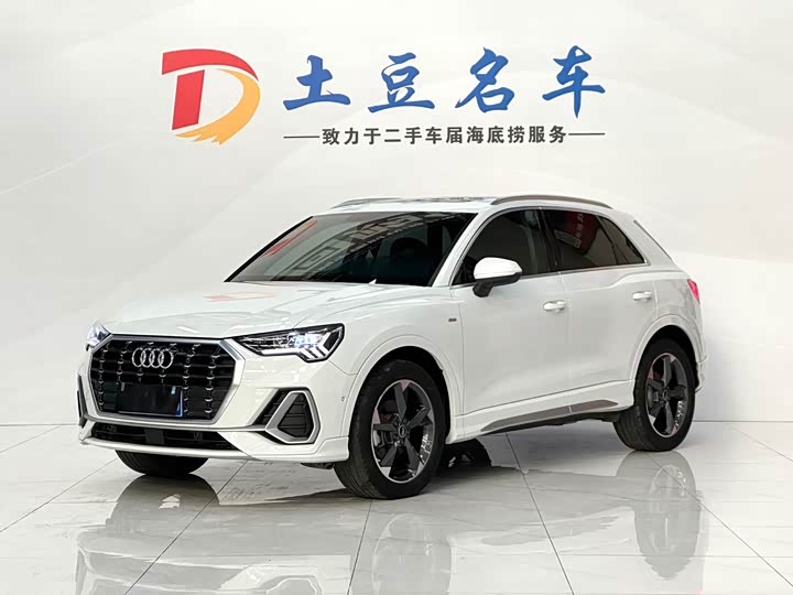 Фото 1 - Audi Q3