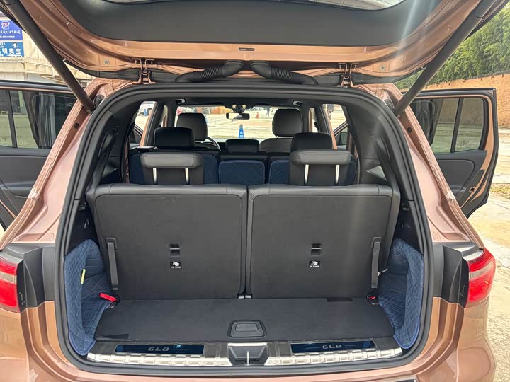 Фото 14 - Mercedes-Benz GLB-Class