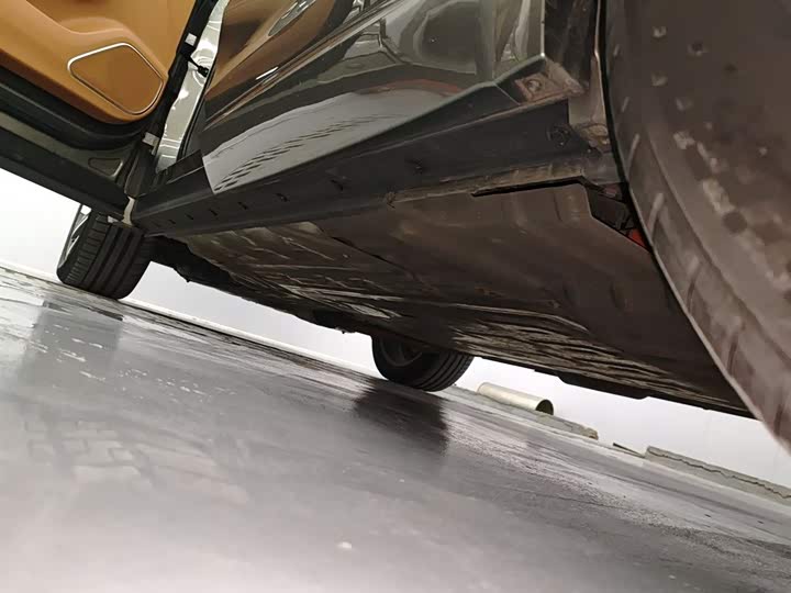 Фото 22 - LiXiang One