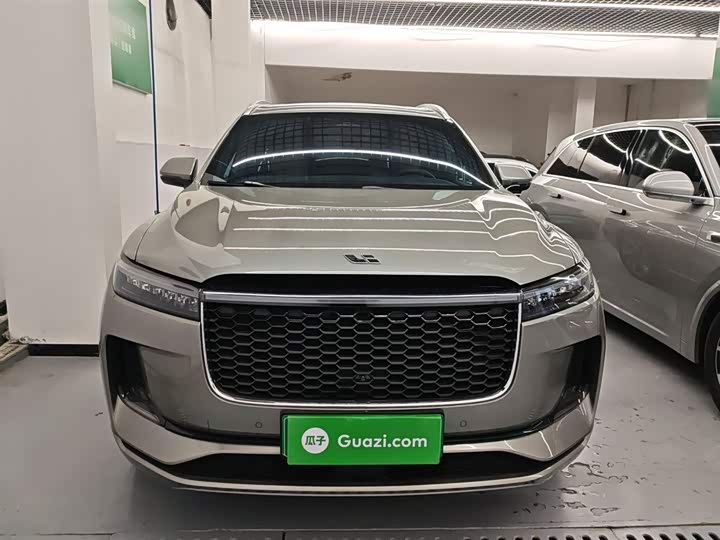 Фото 3 - LiXiang One