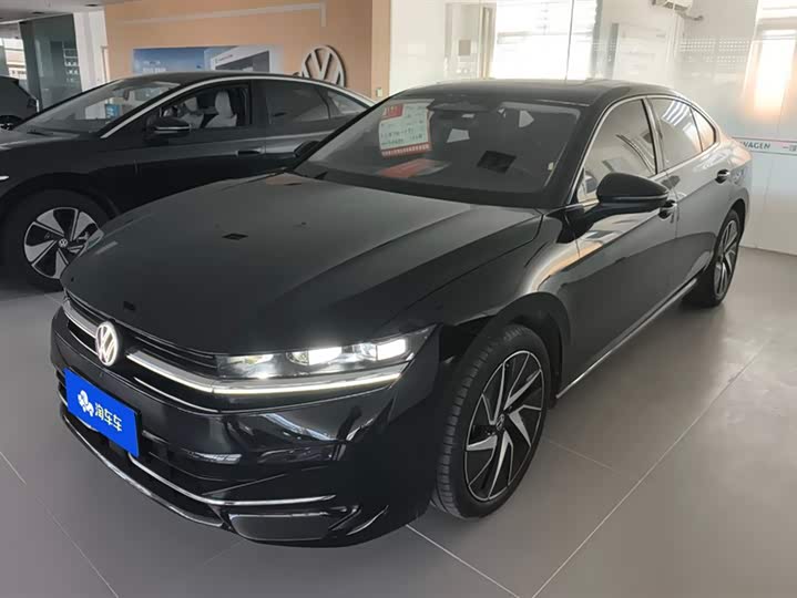 Фото 1 - Volkswagen Magotan