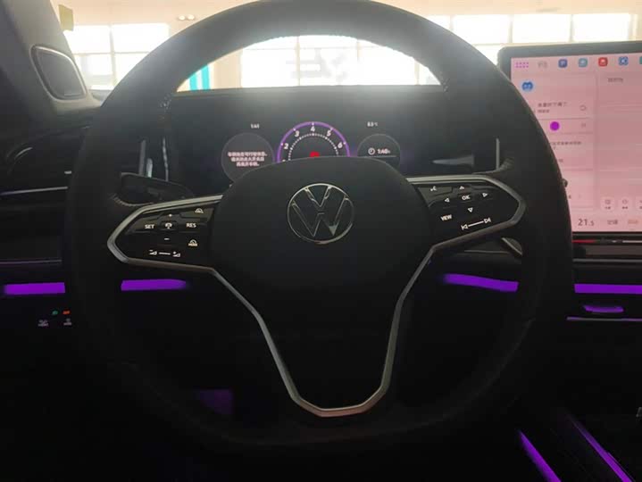 Фото 15 - Volkswagen Magotan