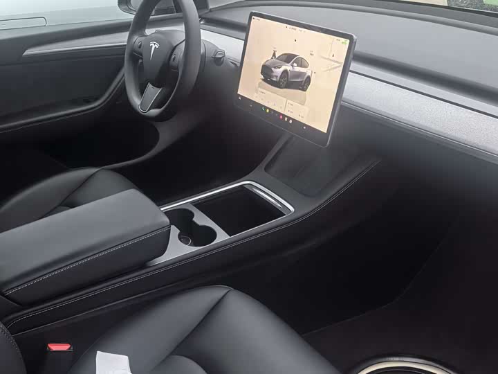 Фото 6 - LiXiang i8