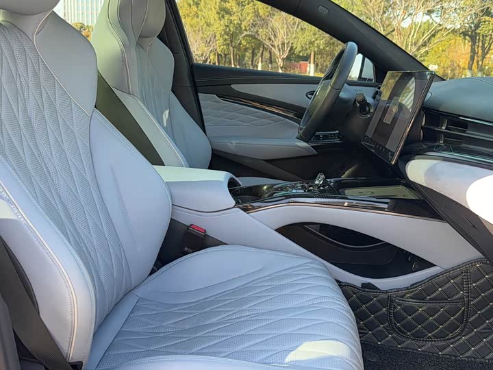 Фото 14 - BYD Seal