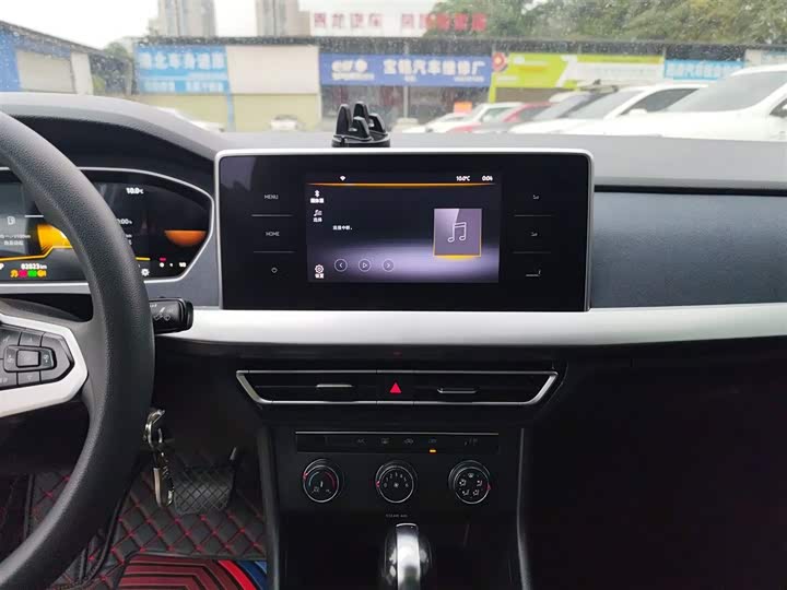 Фото 13 - Volkswagen Lavida