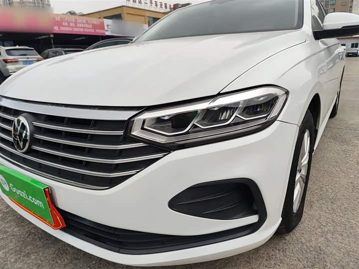 Фото 24 - Volkswagen Lavida