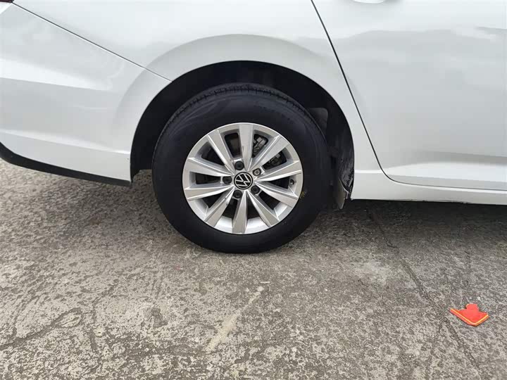 Фото 26 - Volkswagen Lavida