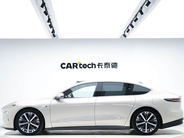 Фото 2 - Nio ET7